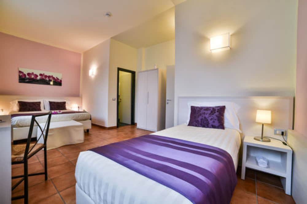 Basic Quadruple Room, 1 Bedroom photo 2