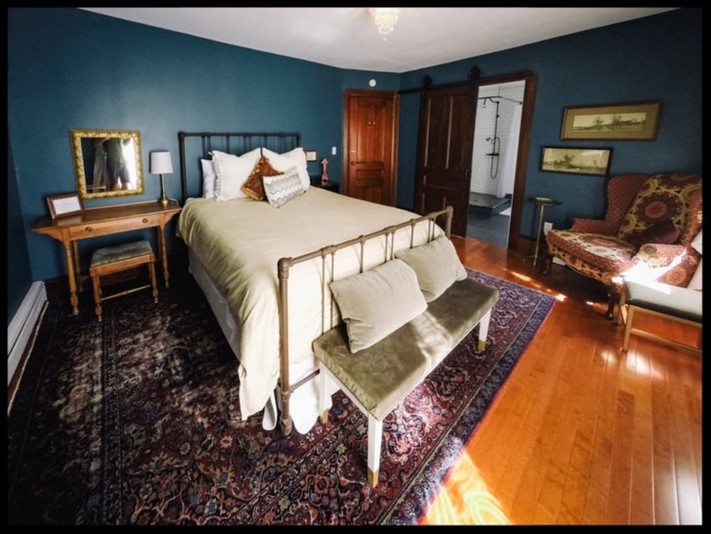 Knickerbocker Room
