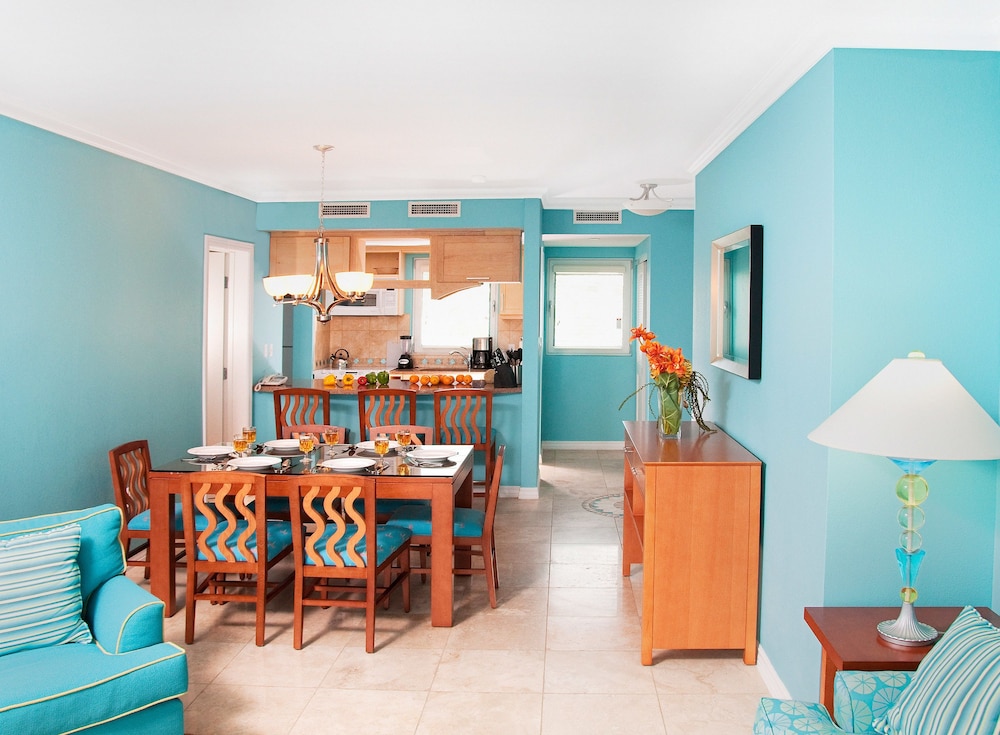 Suite, 1 Bedroom, Oceanfront - Photo 4