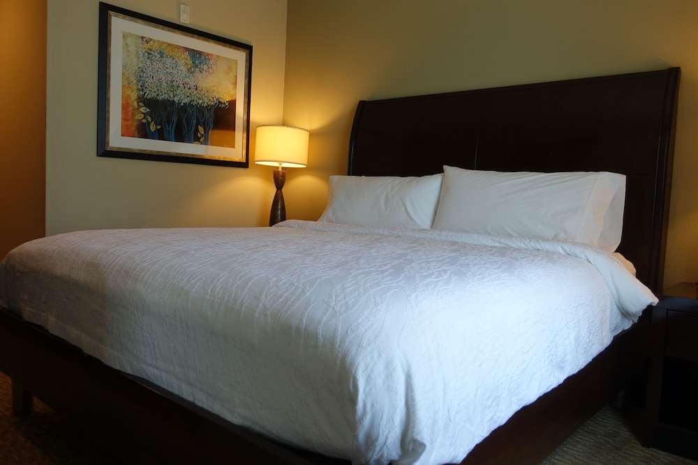Suite, Accessible - Photo 5