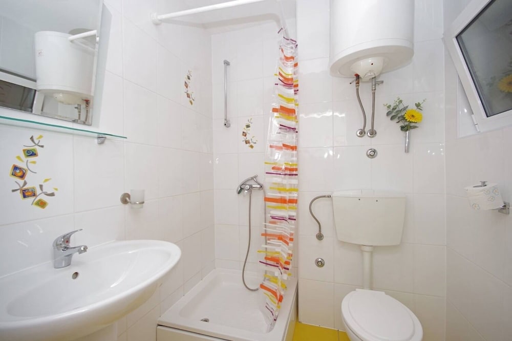 Studio (JaVi - free private parking - SA3(2))