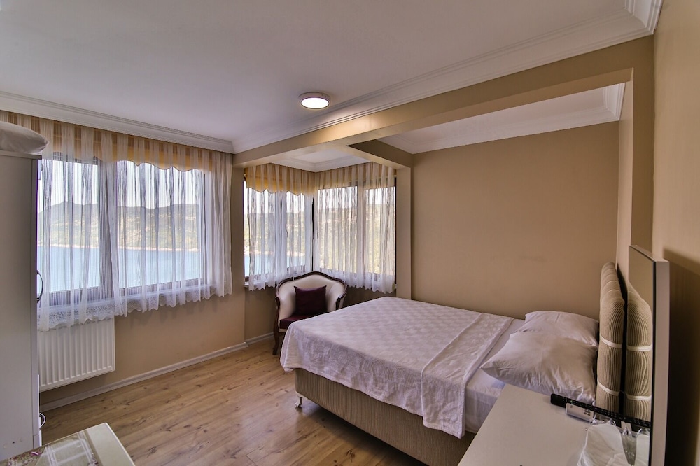 Classic Double Room Single Use, Sea View