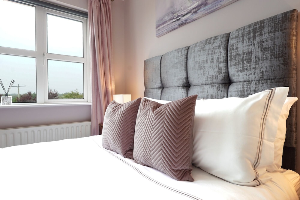 Deluxe Double Room, 1 Double Bed photo 2