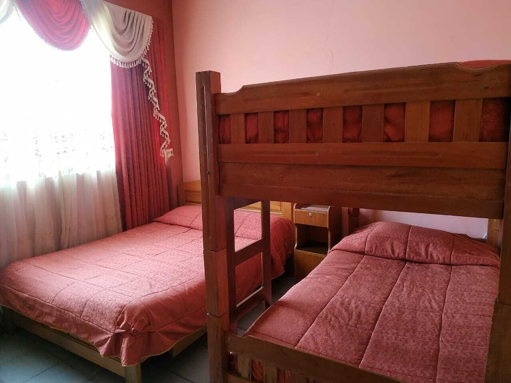Economy Triple Room, Multiple Beds, Shared Bathroom