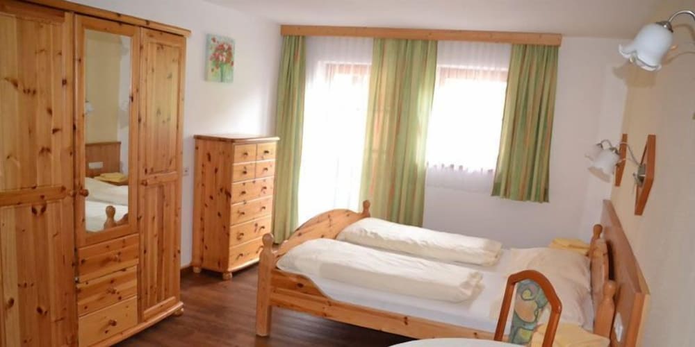 Family Apartment (Enzian) photo 3