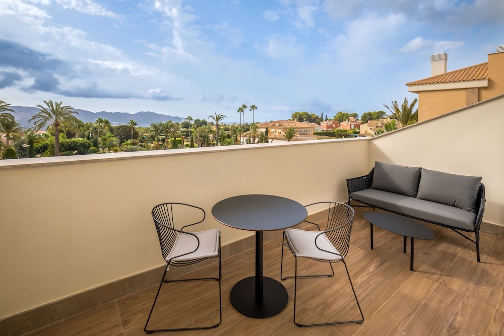 Junior Suite, Balcony - Photo 4