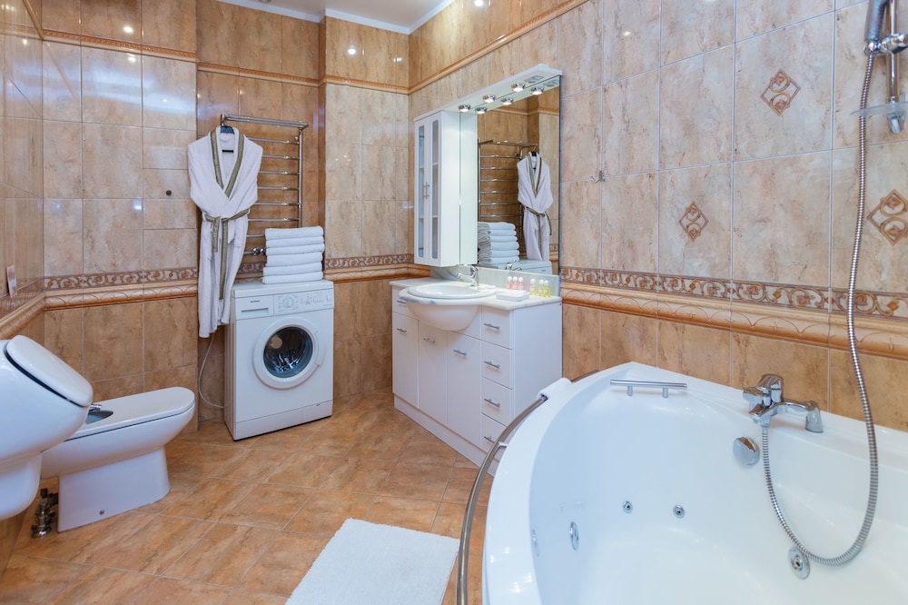 Premium Apartment, 2 Bedrooms (Nezavisimosti 12) photo 3