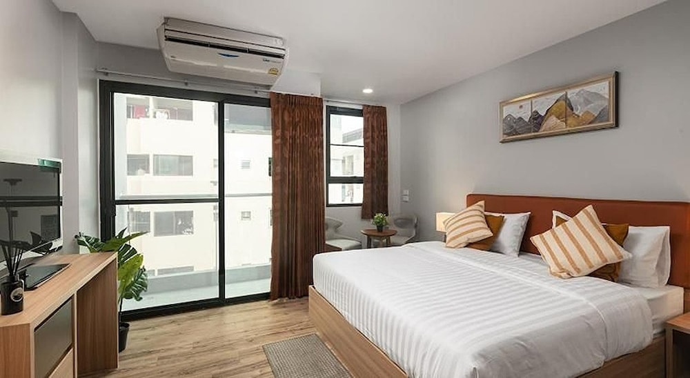 Deluxe Double Room - Photo 1