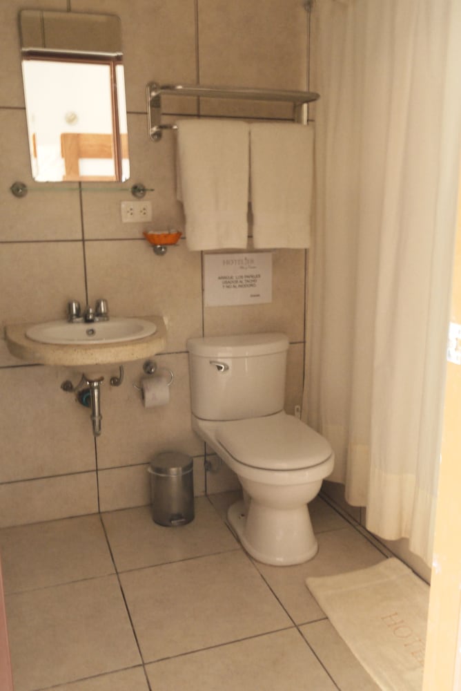 Standard Double Room photo 2