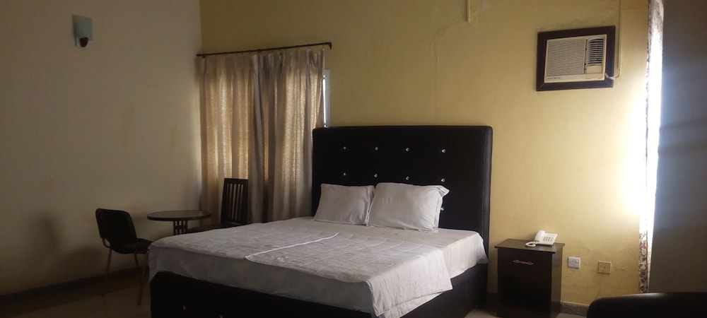 Basic Room