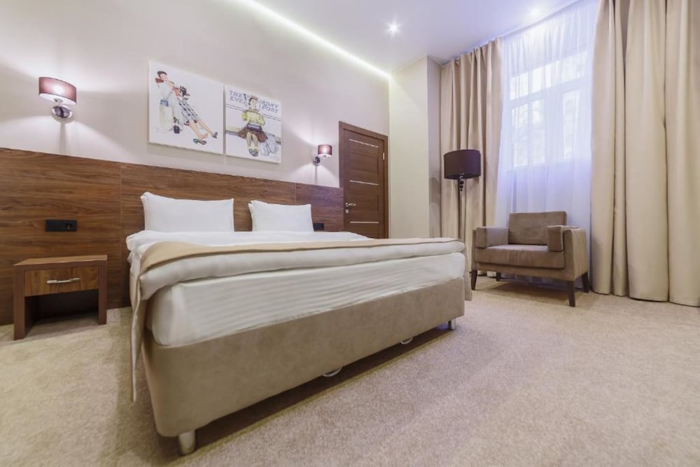 Superior Double Room, Courtyard View