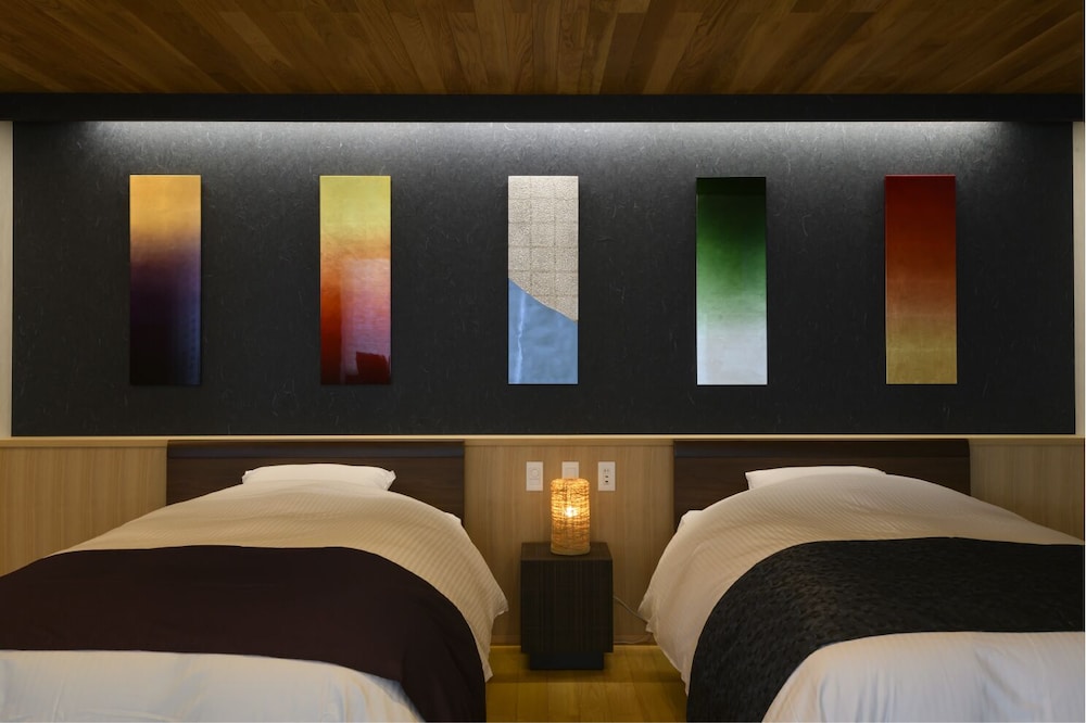 Luxury Room, Non Smoking, Ocean View photo 3