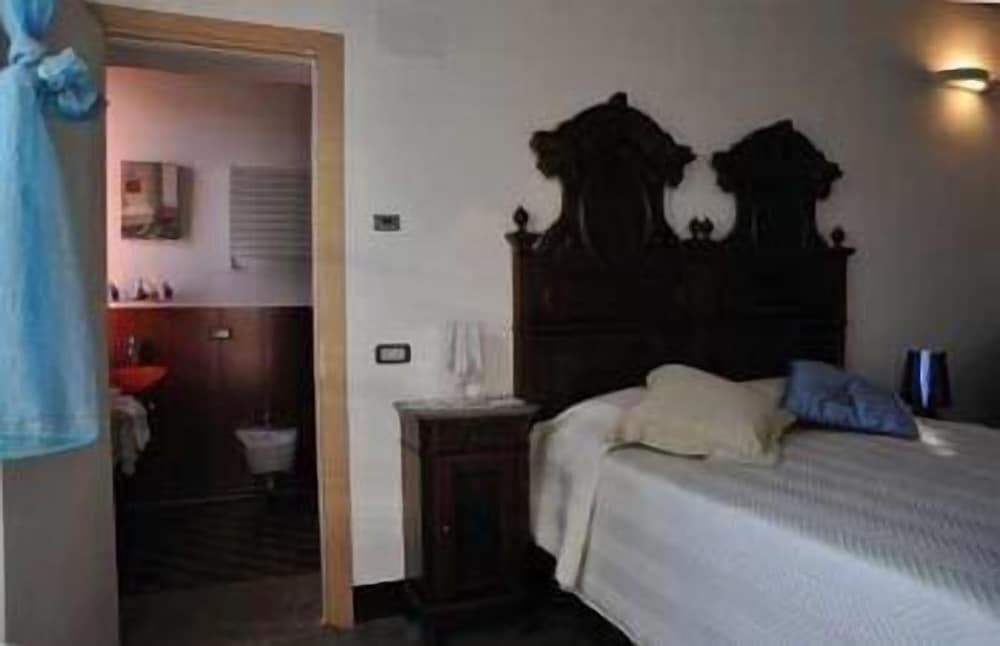 Double Room Single Use photo 3