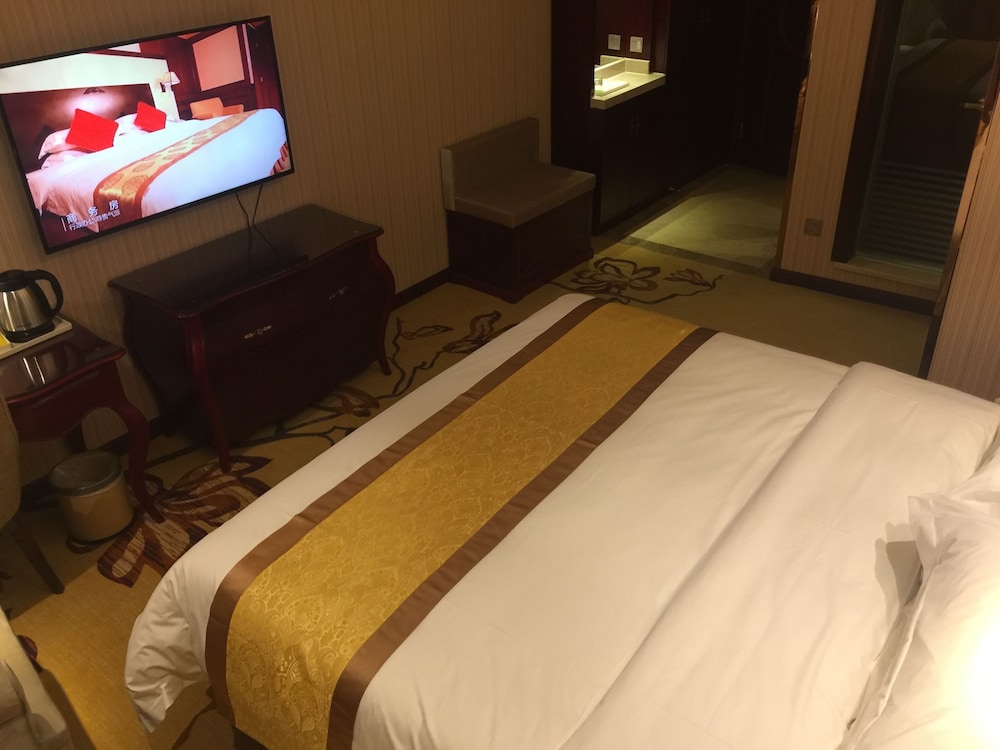 Deluxe Double Room photo 3