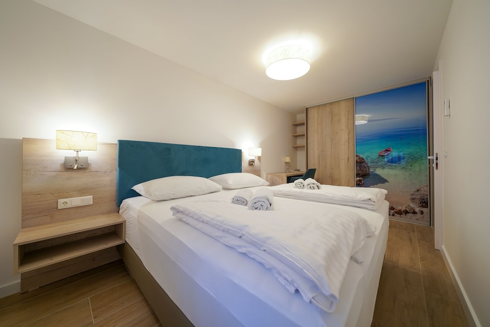 Superior Apartment