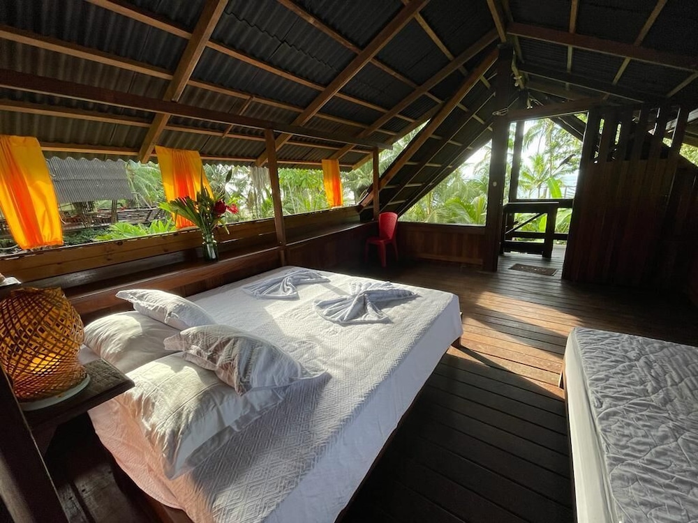 Design Triple Room, 1 Bedroom, Balcony, Garden View (#2) photo 1
