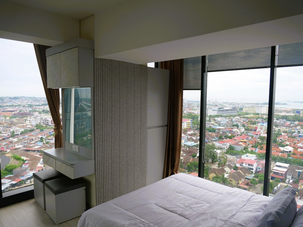 Panoramic Apartment photo 2