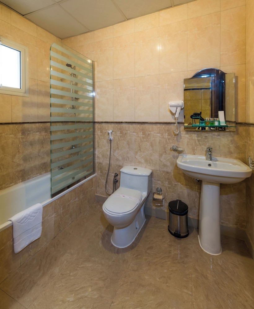 Suite, 2 Bedrooms photo 3
