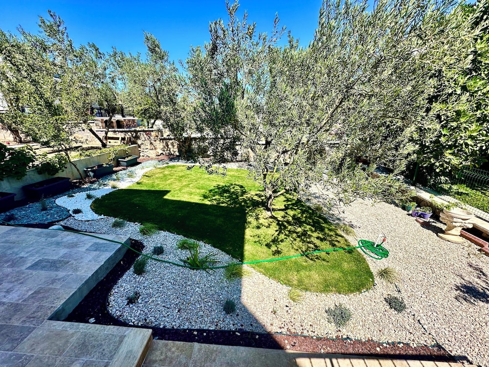 Standard Double Room, Balcony, Garden View photo 3