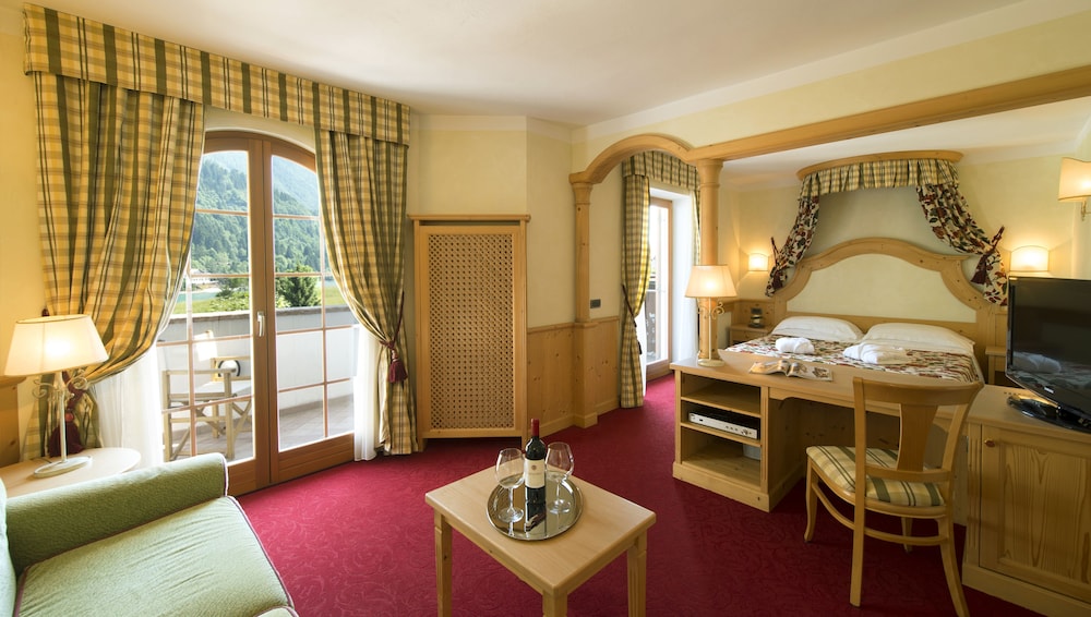 Junior Suite, Sauna, Lake View photo 2