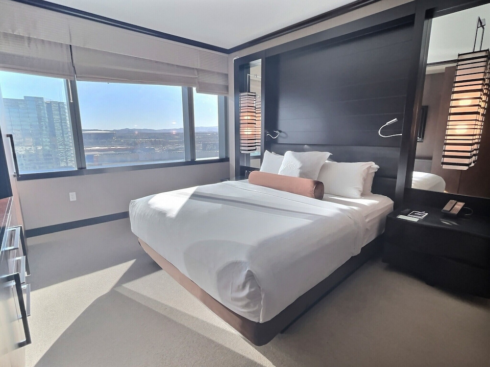 Vdara Studio Aria View - Photo 14