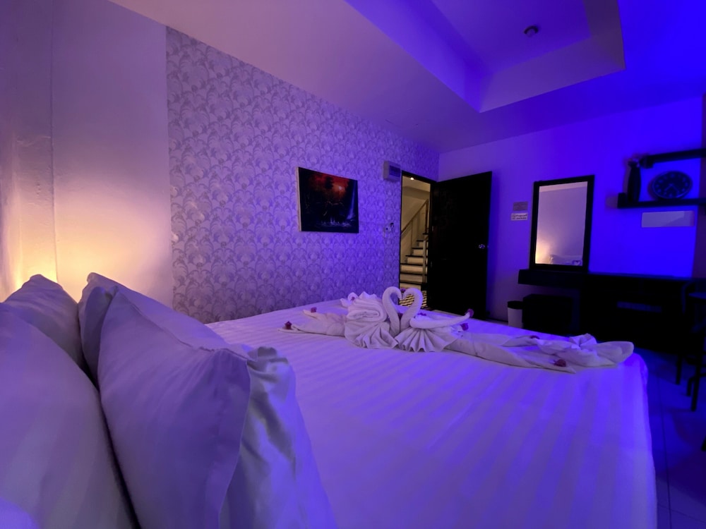 Standard Room - Photo 10