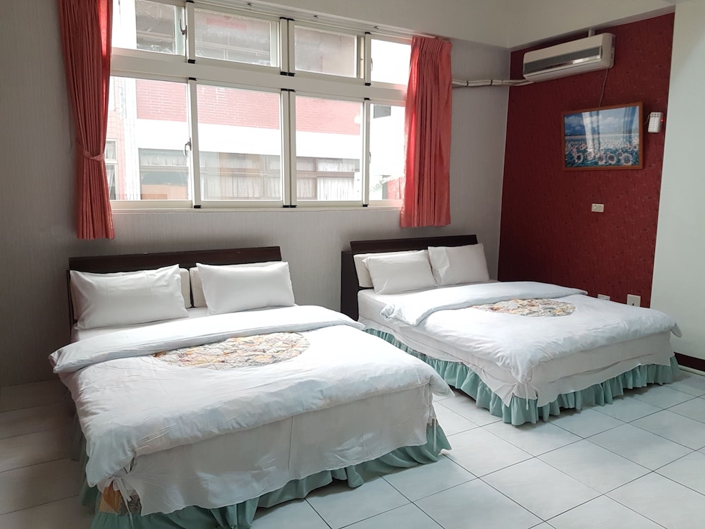 Comfort Quadruple Room, 2 Double Beds, Non Smoking photo 1