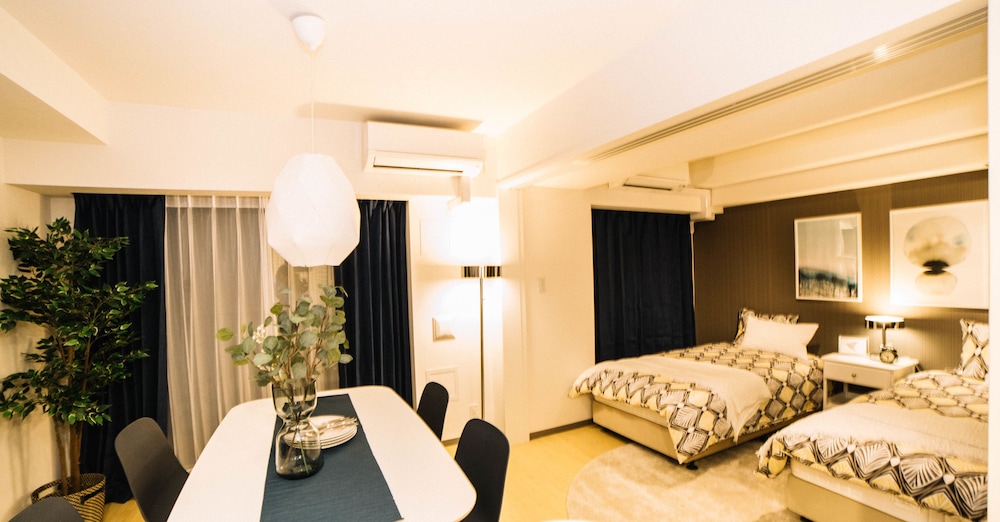 Deluxe Family Room photo 2