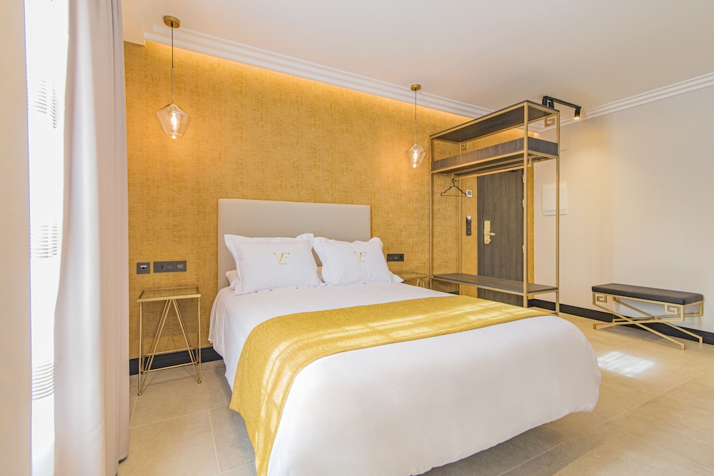 Basic Double or Twin Room