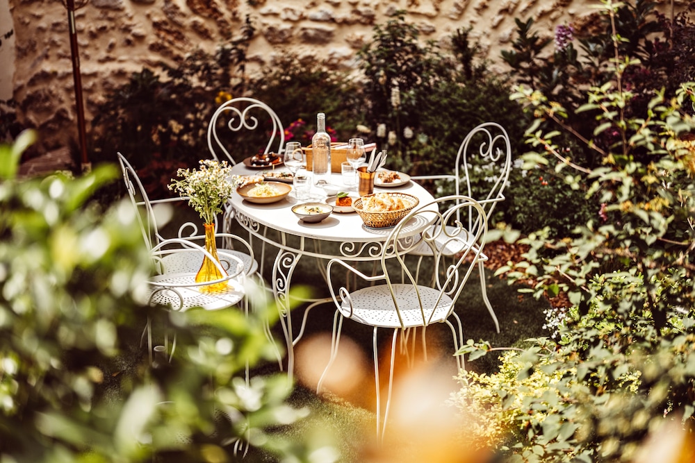 Garden Apartment photo 3