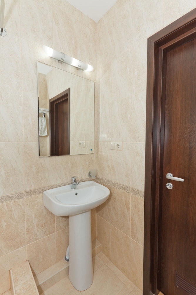 Standard Double or Twin Room, Balcony photo 2