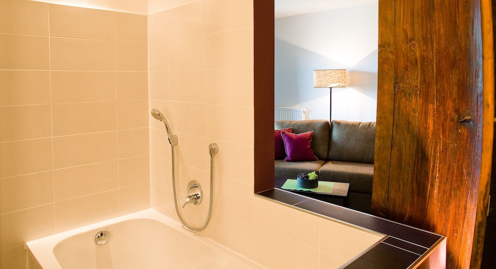 Junior Suite, Balcony photo 3