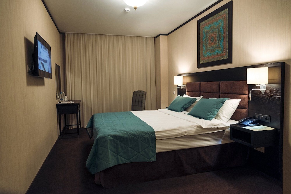 Standard Double Room, Hill View