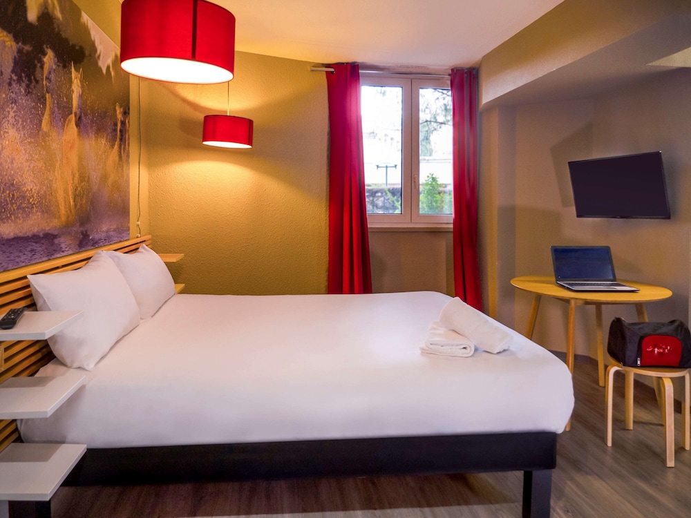 Standard Room, 1 Double Bed - Photo 1