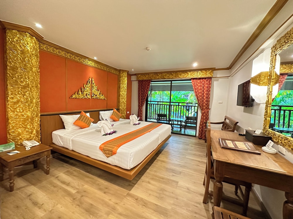 Deluxe Room - Photo 3