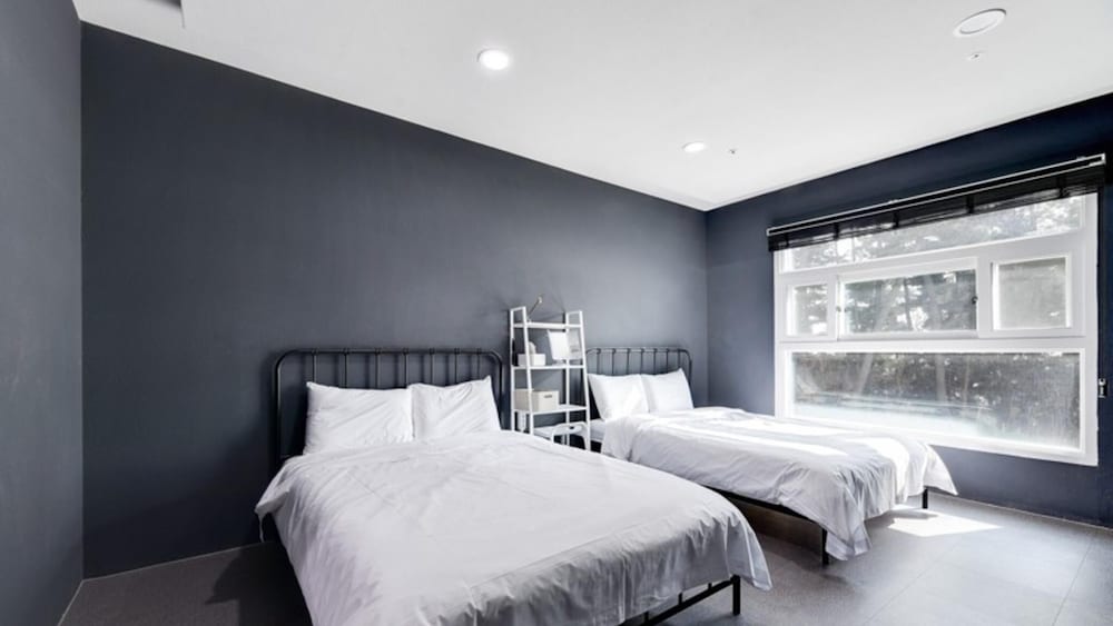 Room (Mini Two Bedroom 208)