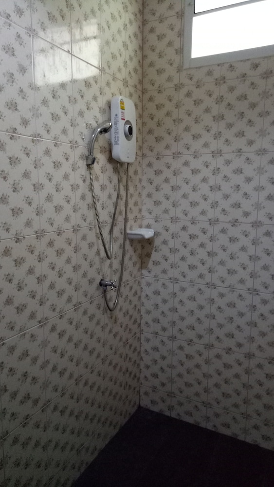 Standard Double or Twin Room, 1 Bedroom, Balcony, Garden View photo 2