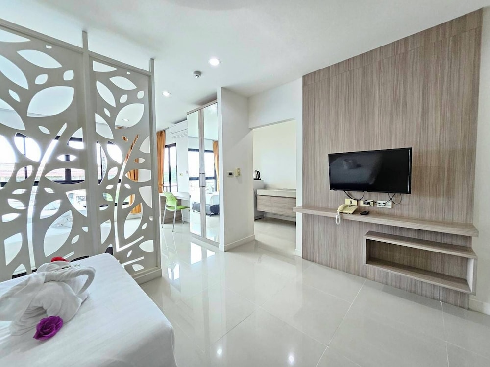 Grand Suite Twin Room photo 2