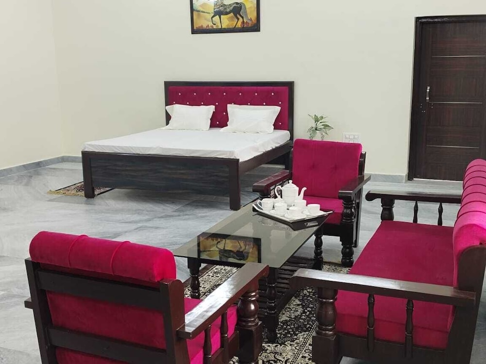 Deluxe Double Room photo 2