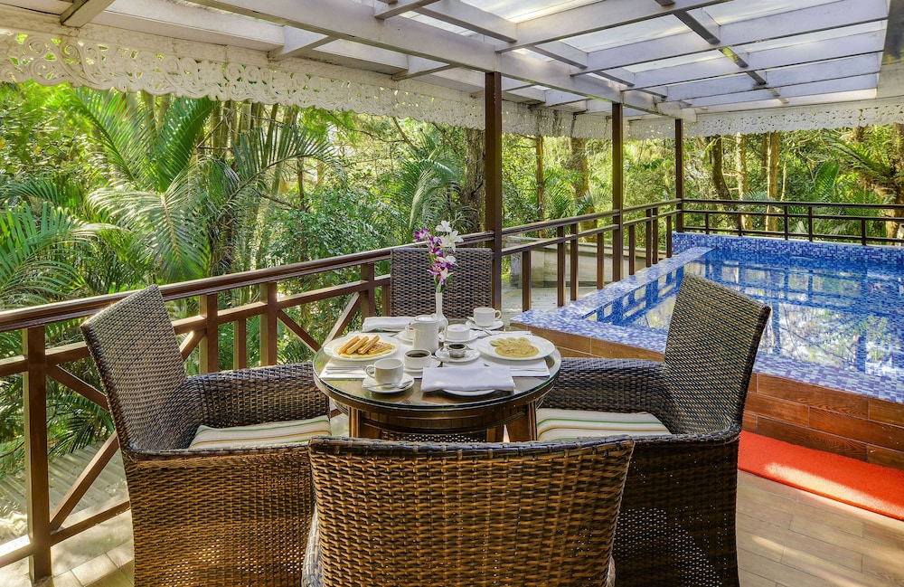 Royal Villa photo 3