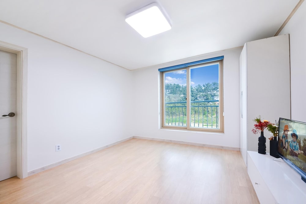 Basic Room, 1 Bedroom (402)