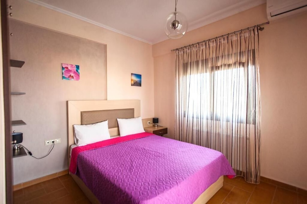 Deluxe Villa photo 2