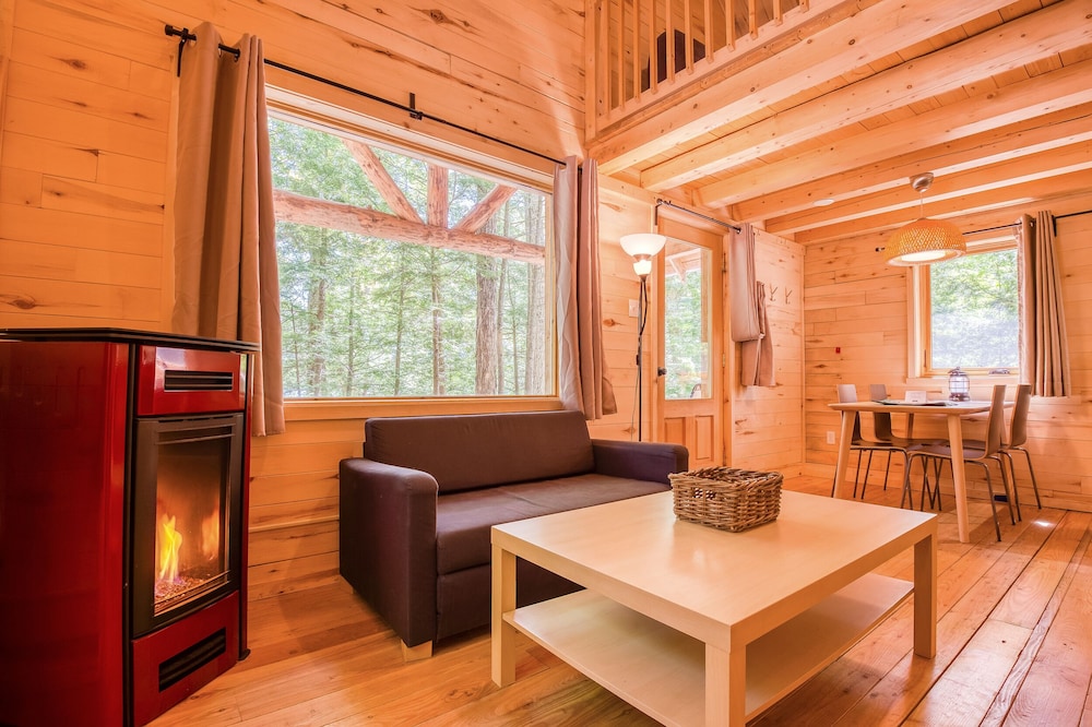 Deluxe Chalet, 2 Bedrooms photo 1