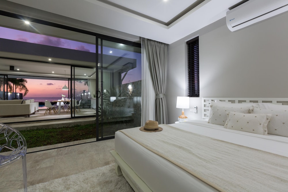2 Bedroom Beachfront Pool Villa & Cinema - Photo 9