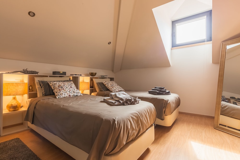 Duplex, 1 Bedroom photo 3