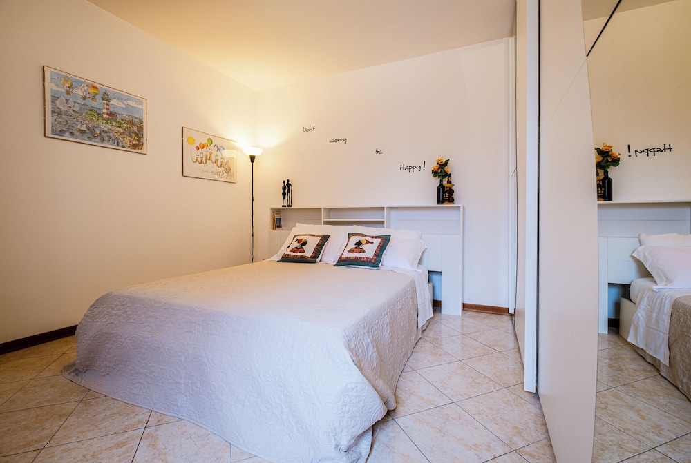 Apartment, City View photo 2