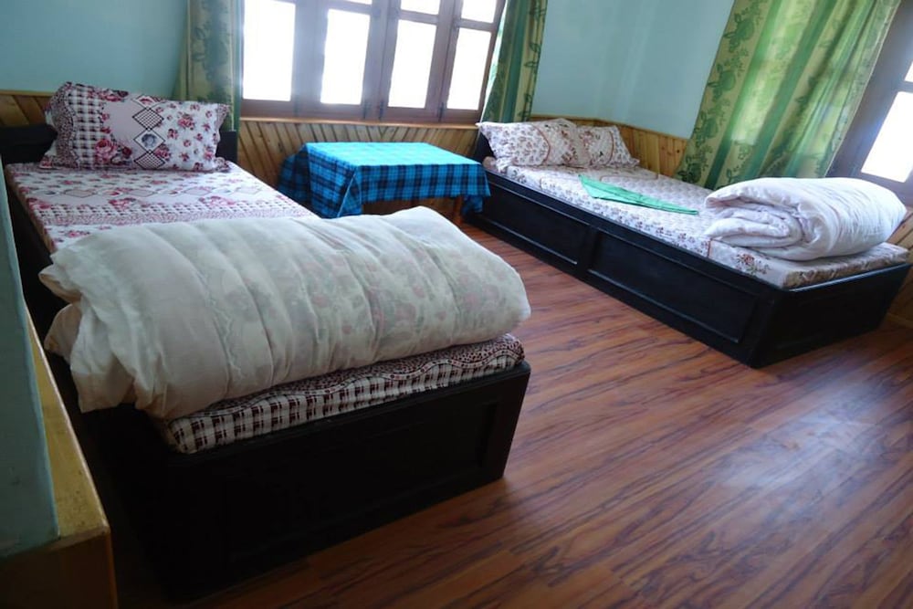 Standard Room photo 3