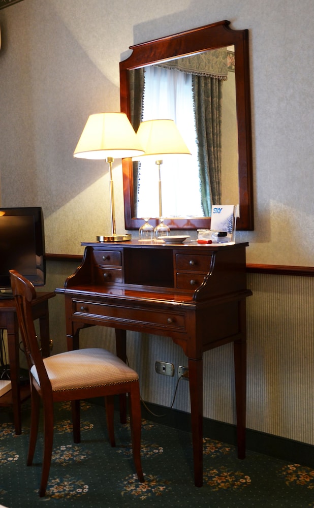 Single Room photo 3