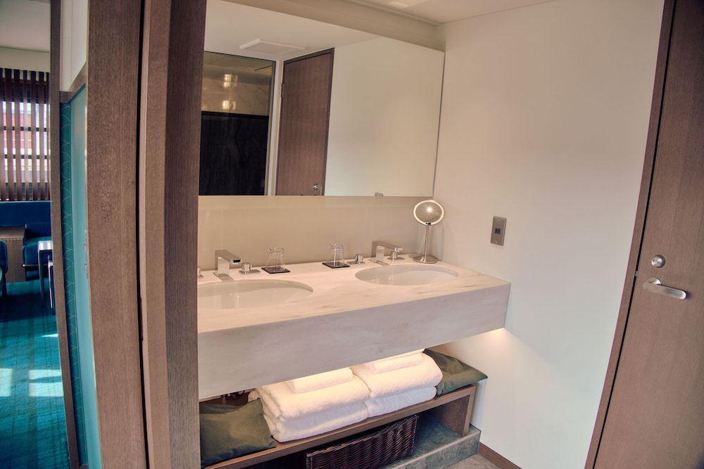 Marufukuro Suite With Lounge Access (Designed By Tadao Ando) No Smoking - Photo 13