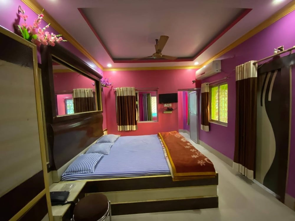 Deluxe Double Room, City View photo 3